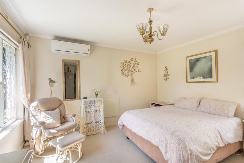 3 Bedroom Property for Sale in Pinelands Western Cape